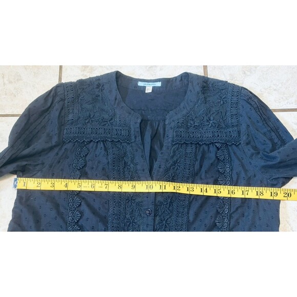 Leifnotes Anthropologie Size 8 Navy Laced Embroidery RollTab Sleeve Blouse - Picture 9 of 12